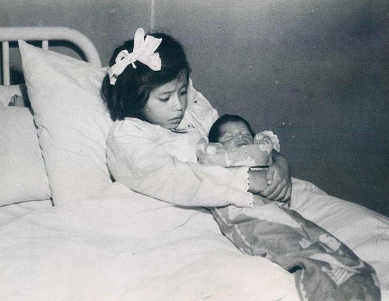 تعرف على اصغر ام في العالم.. وحملها المدهش وهي دون الخامسة!! صورة رقم 3