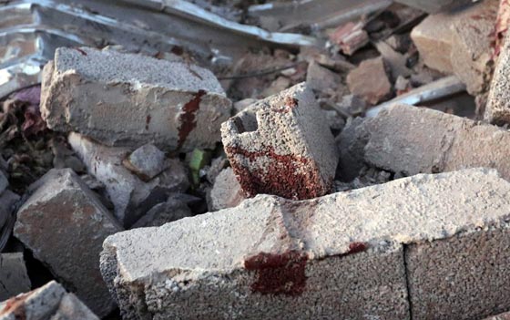 في بدء ضرباتها الموجعة.. الطائرات الامريكية تفجر 40 داعشيا في ليبيا صورة رقم 5