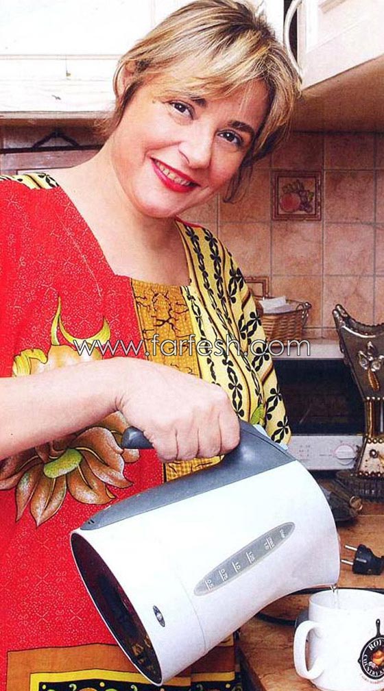 شبح شيكوريل يظهر ليسرا في فيللا عزت ابو عوف وشبح احمد زكي في فندق صورة رقم 6