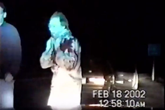 فيديو مدهش.. اب يرشد الشرطة الى قتلة ابنه بعد ذبحه، موته ودفنه!! صورة رقم 1