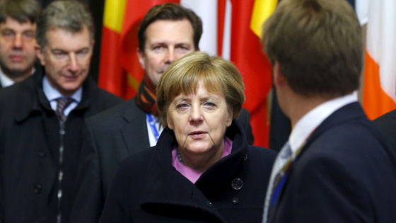 البطاطا المقلية تخرج أنغيلا ميركل من اجتماعها في قمة بروكسل!! صورة رقم 1