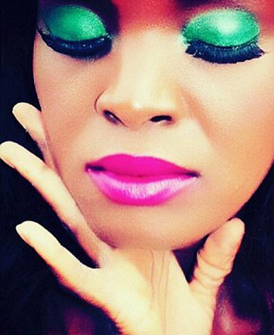 ثورة نسائية عارمة.. والسبب اهانة عنصرية لفتاة اوغندية صورة رقم 12