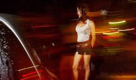 اندونيسيا.. اكبر دولة اسلامية (سكانيا) في العالم تعلن الحرب على البغاء  صورة رقم 2