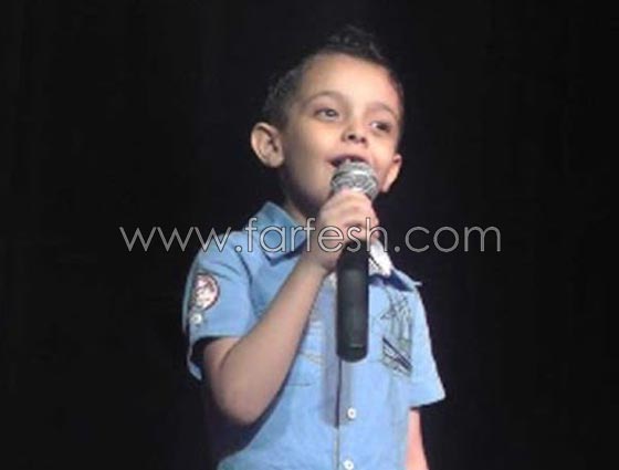 فيديو الطفل احمد السيسي نجم ذا فويس كيدز: اليوم وقعت عقد اول فيلم لي مع حبيبي صورة رقم 1