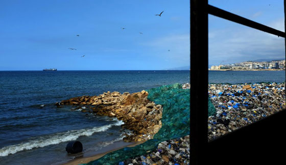 لبنان يصدم العيون باطول طابور نفايات.. شاهد صوره المريعة صورة رقم 8