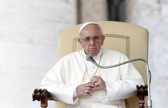 وسط تكتم الشرطة.. العثور على جثة سكرتيرة البابا الحامل مقتولة في شقتها صورة رقم 4