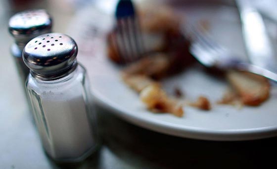 محكمة امريكية ضد كثرة الملح في الطعام صورة رقم 1