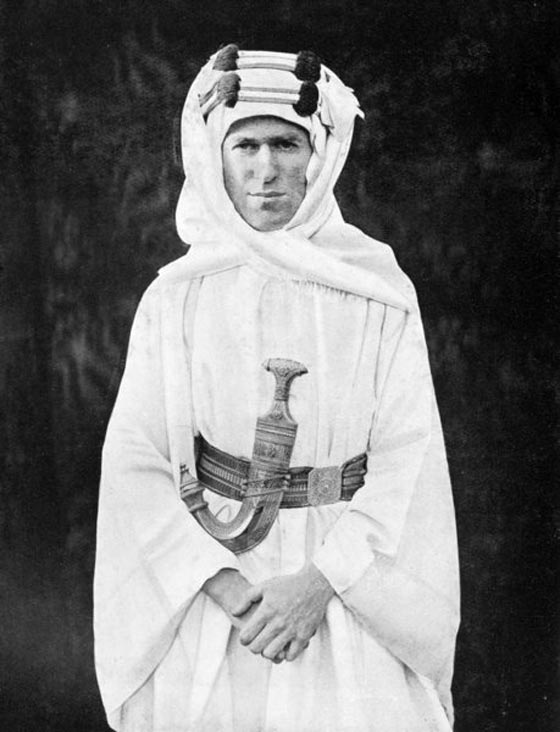 كتاب يكشف عن علاقة حميمية بين لورانس العرب وفتاة لبنانية صورة رقم 4 كتاب يكشف عن علاقة حميمية بين لورانس العرب وفتاة لبنانية صورة رقم 4