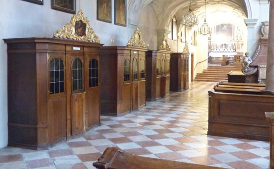 مقتل قسيس امريكي داخل كنيسة والمشتبه الرئيسي شقيق القتيل صورة رقم 1 مقتل قسيس امريكي داخل كنيسة والمشتبه الرئيسي شقيق القتيل صورة رقم 1