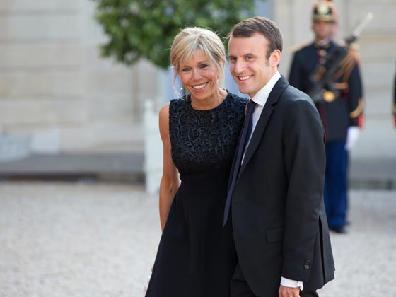 معجبة تمطر وزير الاقتصاد الفرنسي بوابل من الرسائل الغرامية صورة رقم 5 معجبة تمطر وزير الاقتصاد الفرنسي بوابل من الرسائل الغرامية صورة رقم 5