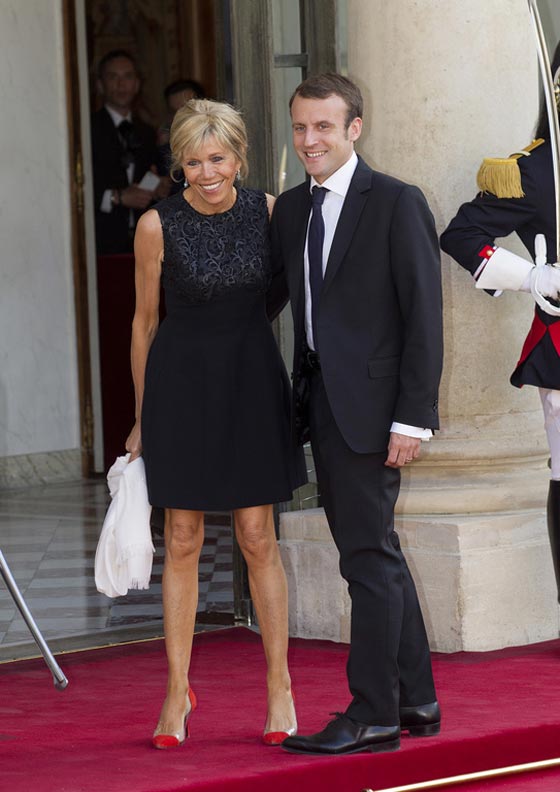 معجبة تمطر وزير الاقتصاد الفرنسي بوابل من الرسائل الغرامية صورة رقم 6 معجبة تمطر وزير الاقتصاد الفرنسي بوابل من الرسائل الغرامية صورة رقم 6