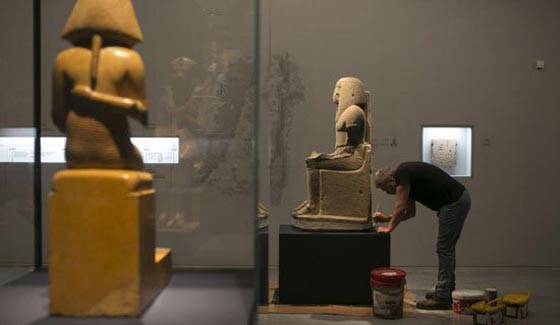 اسرائيل تعرض صورا فرعونية في متحفها.. شاهدها صورة رقم 1