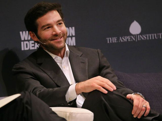 مدير شبكة تواصل اجتماعي يتخلى عن مكافأته لصالح الموظفين صورة رقم 2