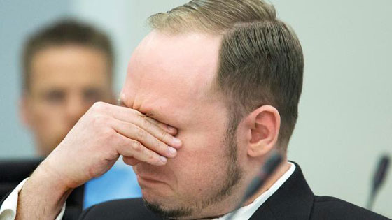 السفاح النرويجي يحظى بغرفة رياضة وكمبيوتر ويشتكي سوء ظروف سجنه! صورة رقم 9 السفاح النرويجي يحظى بغرفة رياضة وكمبيوتر ويشتكي سوء ظروف سجنه! صورة رقم 9