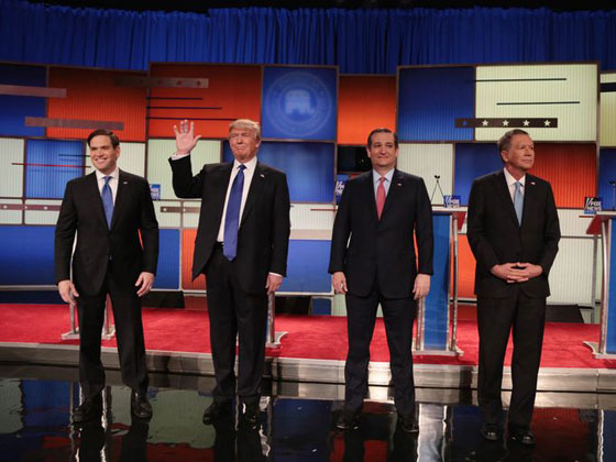 كلينتون وساندرز يتنافسان في قدرتهما على هزيمة ترامب الذي بدأ يتراجع صورة رقم 10