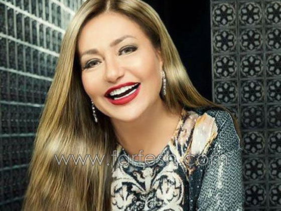  صور ليلى علوي تكشف سر رشاقتها وتؤكد: لم أخضع لعملية جراحية لإنقاص وزني! صورة رقم 6