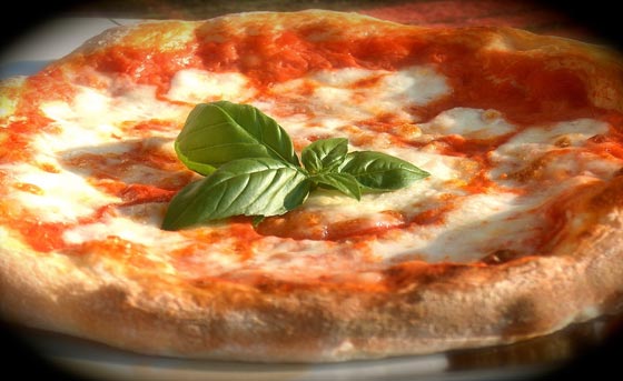 بيتزا نابولي تقف على اعتاب التراث الثقافي العالمي.. اليونيسكو صورة رقم 1