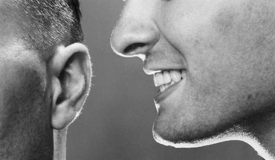 هذه هي الشروط التي طلبتها المخابرات الامريكية لامين مكتبة براتب مغر صورة رقم 4