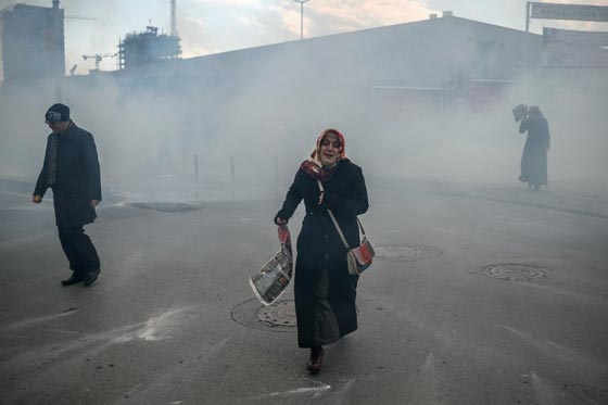 صحيفة زمان تتحدث عن اسود يوم في تاريخ الصحافة التركية صورة رقم 10 صحيفة زمان تتحدث عن اسود يوم في تاريخ الصحافة التركية صورة رقم 10