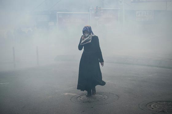 صحيفة زمان تتحدث عن اسود يوم في تاريخ الصحافة التركية صورة رقم 11 صحيفة زمان تتحدث عن اسود يوم في تاريخ الصحافة التركية صورة رقم 11