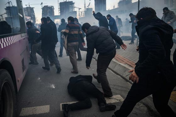 صحيفة زمان تتحدث عن اسود يوم في تاريخ الصحافة التركية صورة رقم 16 صحيفة زمان تتحدث عن اسود يوم في تاريخ الصحافة التركية صورة رقم 16