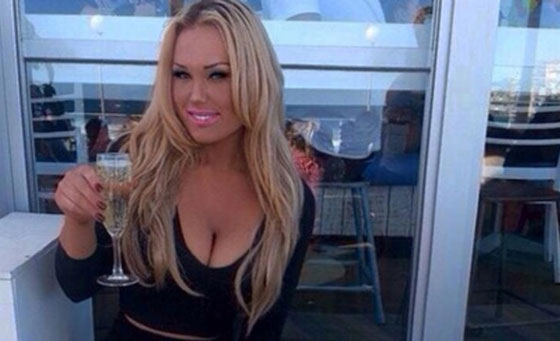 تكليف عارضة ازياء بكيني لاجراء دراسات عن الشريعة الاسلامية صورة رقم 3