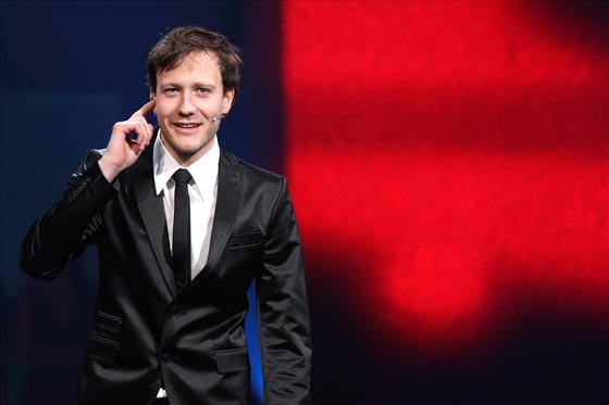 ممثل كوميدي سلوفيني يسخر من بوتين ويحقق سيل من المشاهدات صورة رقم 8