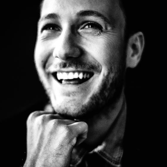 ممثل كوميدي سلوفيني يسخر من بوتين ويحقق سيل من المشاهدات صورة رقم 3