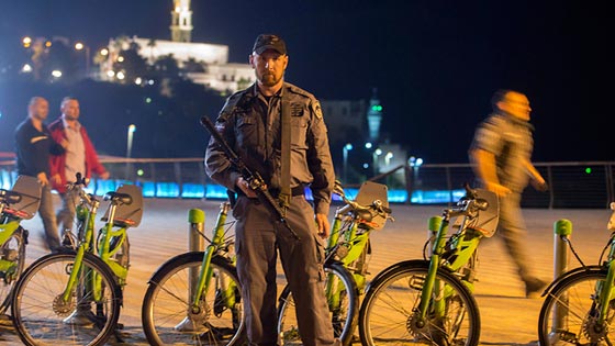 هجمات في تل ابيب تسفر عن مقتل سائح امريكي واسرائيليين صورة رقم 17