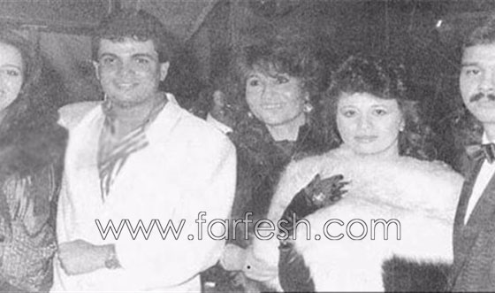  صور نادرة: الهضبة عمرو دياب في شبابه بثياب العسكرية ومع خطيبته الاولى صورة رقم 3