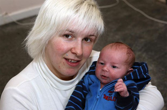    معجزة طبية: بعد ان اجرت عملية اجهاض، فوجئت والأطباء ان الحمل استمر وولدت طفلا سليما! صورة رقم 1