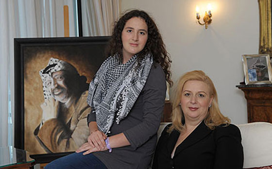 القضاء الفرنسي يحسم موقفه بشأن اغتيال عرفات بعد 3 اشهر صورة رقم 3 القضاء الفرنسي يحسم موقفه بشأن اغتيال عرفات بعد 3 اشهر صورة رقم 3