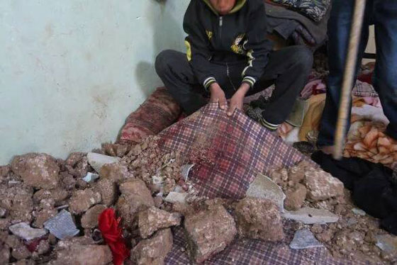  استشهاد طفل فلسطيني في غارات جوية شنتها اسرائيل على غزة صورة رقم 3