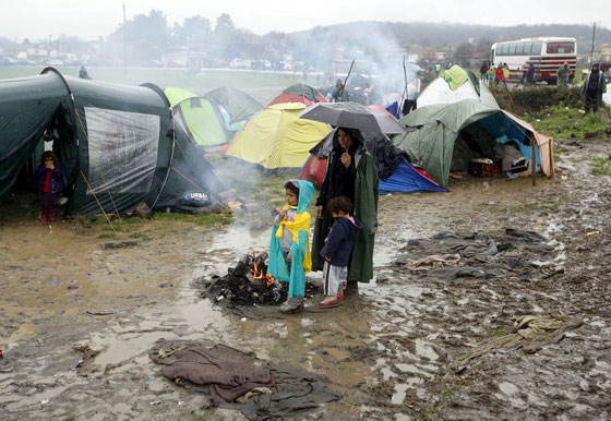  عازفة سورية تروي قصة الحرب اللجوء على البيانو في اليونان.. فيديو صورة رقم 1