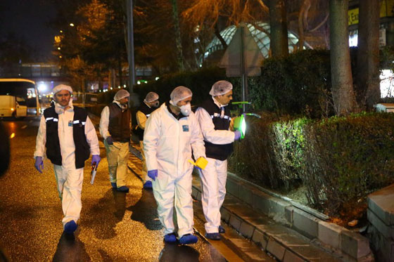 34 قتيلا في تفجير سيارة مفخخة بانقرة ونجاة السفير الاسترالي صورة رقم 23