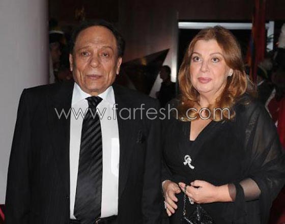فيديو عادل امام يكشف اسرارعائلته في (نعم انا مشهور): هربت من زفاف ابنتي لخوفي من النار! صورة رقم 3