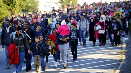 اسرائيلي يخوض تجربة ايجابية مع لاجئين سوريين في المانيا صورة رقم 6