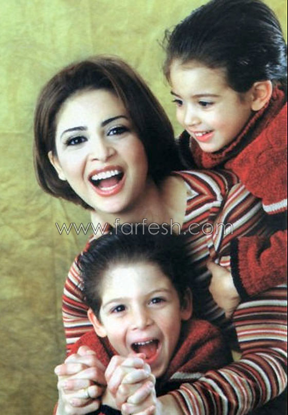 حنان ترك تبتعد وزوجها يرفض ان يدخل ابناه السجن صورة رقم 1