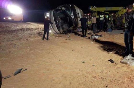 يوم دام.. مصرع واصابة 52 معتمرا فلسطينيا في حادث سير في الاردن صورة رقم 1