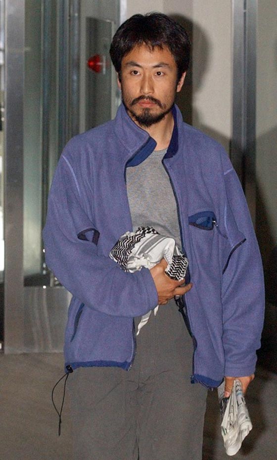 رسالة عبر الفيسبوك من صحافي مختطف في سوريا الى اهله في اليابان صورة رقم 3 رسالة عبر الفيسبوك من صحافي مختطف في سوريا الى اهله في اليابان صورة رقم 3