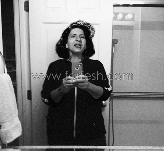 سيلفى من عالم اخر يلتقطه فنانو الزمن الجميل.. بينهم بوز البطة، شادية وليلى فوزي صورة رقم 2