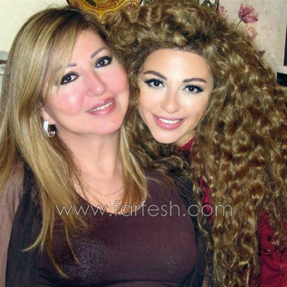 صور فنانات ورثن الجمال عن امهاتهن واورثنه لبناتهن صورة رقم 7