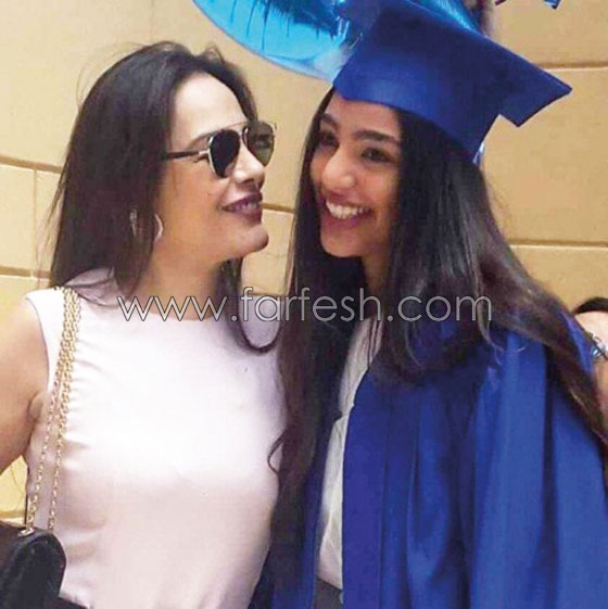 صور فنانات ورثن الجمال عن امهاتهن واورثنه لبناتهن صورة رقم 9