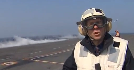 اكبر آلة حربية ترسل عينيها تجاه كوريا.. وتستعرض قوة الترسانة الامريكية صورة رقم 3