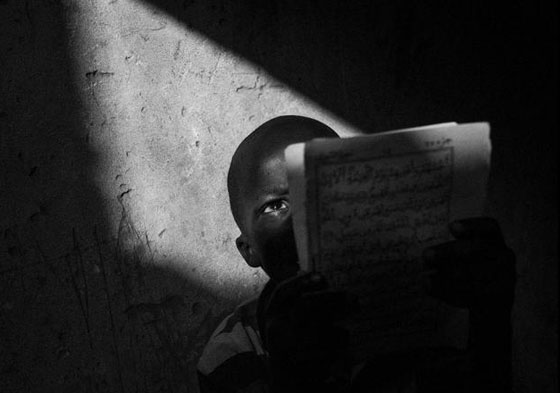 افريقيا : لقطات تقشعر لها الابدان من مدارس لتحفيظ القرآن الكريم صورة رقم 4