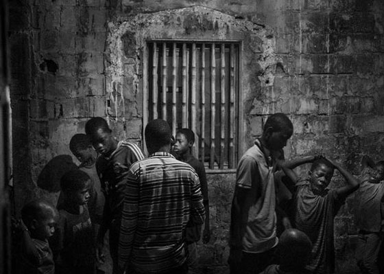 افريقيا : لقطات تقشعر لها الابدان من مدارس لتحفيظ القرآن الكريم صورة رقم 7