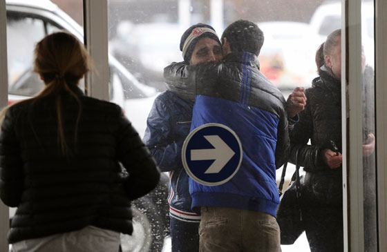 3 مسافرين فاتتهم طائرة فلاي دبي المنكوبة ونجوا من الموت بمعجزة  صورة رقم 3