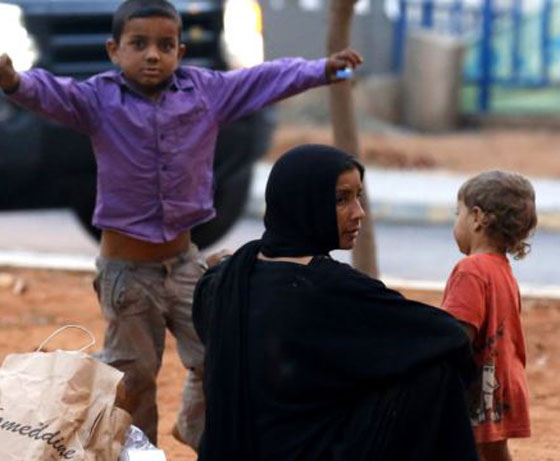 امرأة لبنانية تبيع 4 اطفال سوريين بـ 600 دولار لصحفي امريكي صورة رقم 9