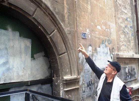 امرأة لبنانية تبيع 4 اطفال سوريين بـ 600 دولار لصحفي امريكي صورة رقم 2