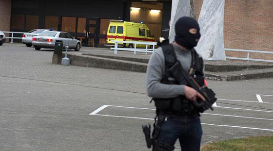 لماذا حوّل الارهابيون هجمتهم الثانية على باريس.. الى بروكسل؟ صورة رقم 8